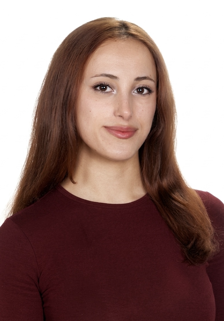 Gayenur Uzun
